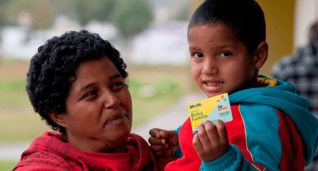 Bolsa Família para mãe solo