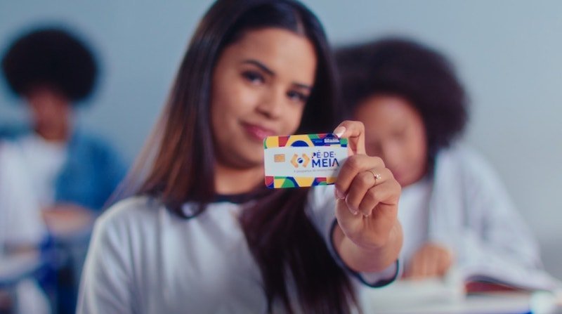 3ª parcela Pé-de-Meia maio; Nascidos julho e agosto recebem R$ 200 hoje
