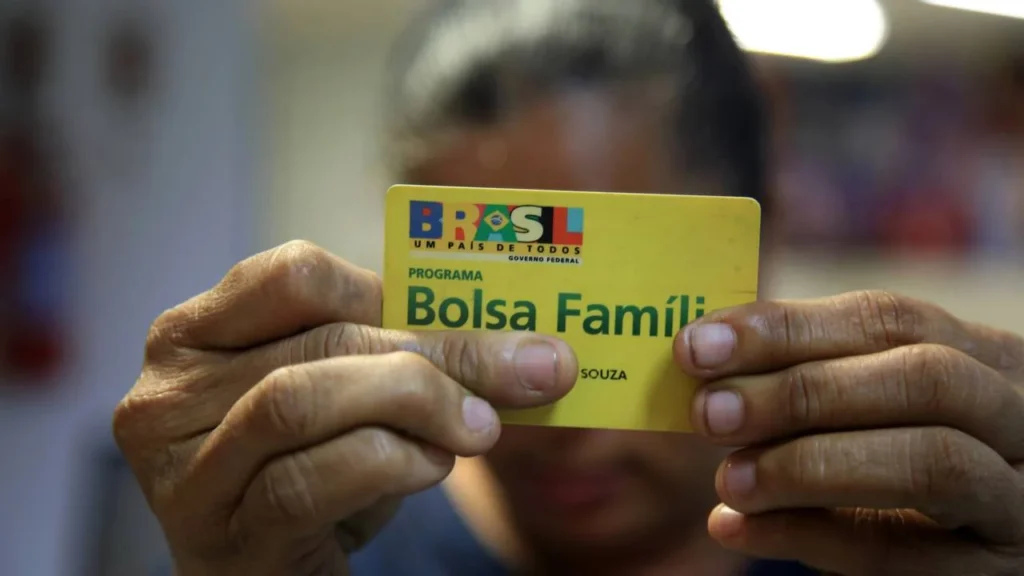 Bolsa Família antecipado PR julho 2026
